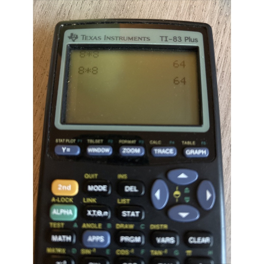 Texas Instruments TI-83 Plus Graphing Calculator with cover-works! - Picture 2 of 5